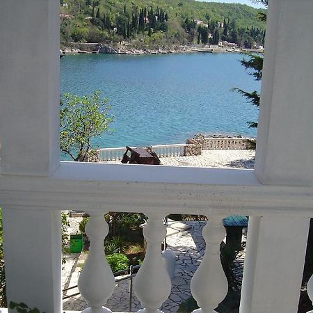 Omišalj Vila Jadranka Apartments And Rooms المظهر الخارجي الصورة